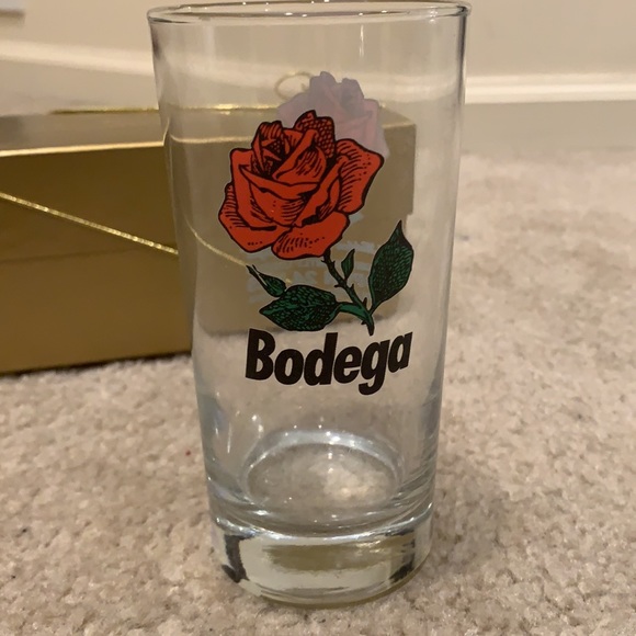 Forever Rose - Picture 9 of 9